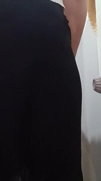 私と隣人は彼氏が仕事中に情熱的なセックスをしています