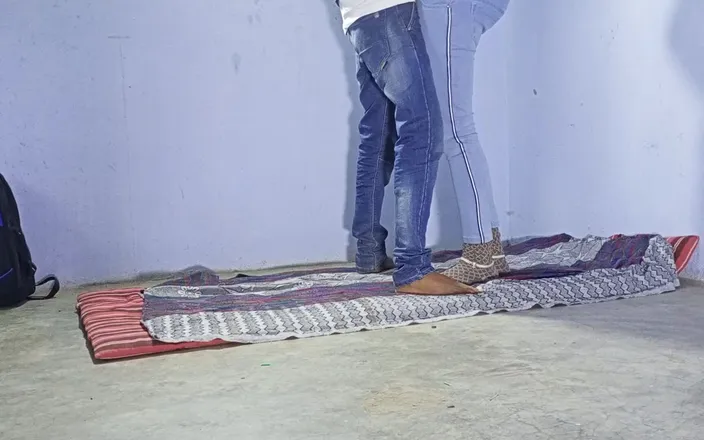 Indian college girls sex: Tamil Indian College Girl Fucking in Class Room with Boyfriend