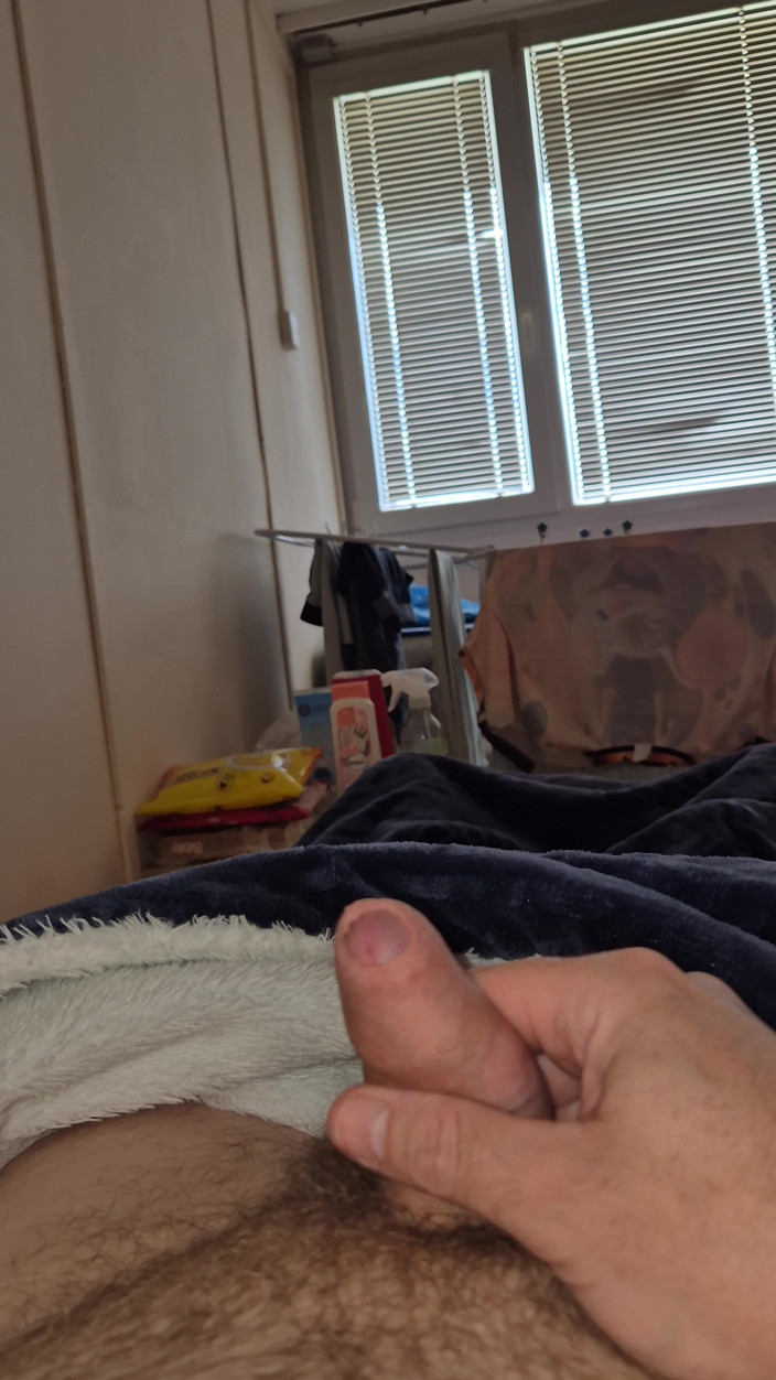 FeaturedLock451: They Won't Stand up but I'll Squirt