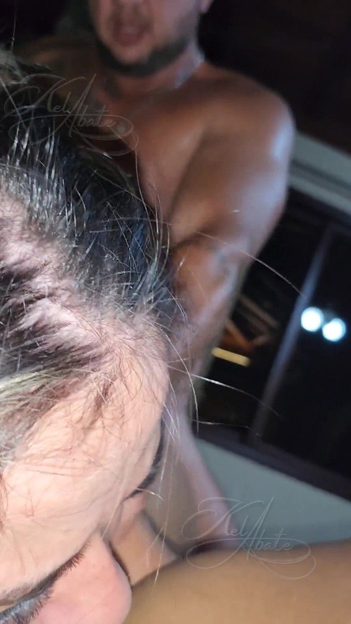 Kel Abate: Estvamos De Bobeira Em Casa E Chamamos Uma Amiga Para...