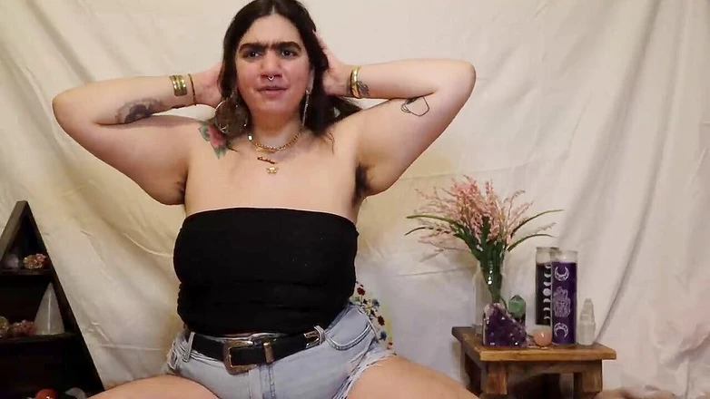 The Pits Project: Deusa peluda - Allie