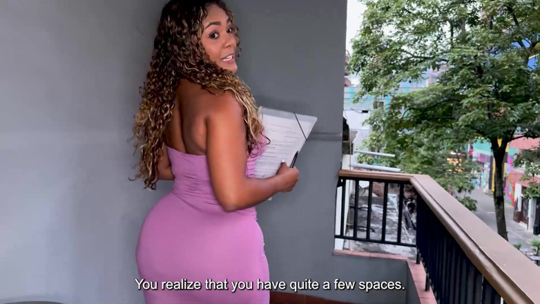 Carla Morelli: Propertysex ebenholz immobilienmakler atemberaubender körper reitet touristen mit großem schwanz,...