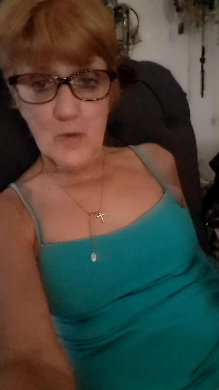 Patty doll 53: Diversión en el dormitorio con tu gilf favorita