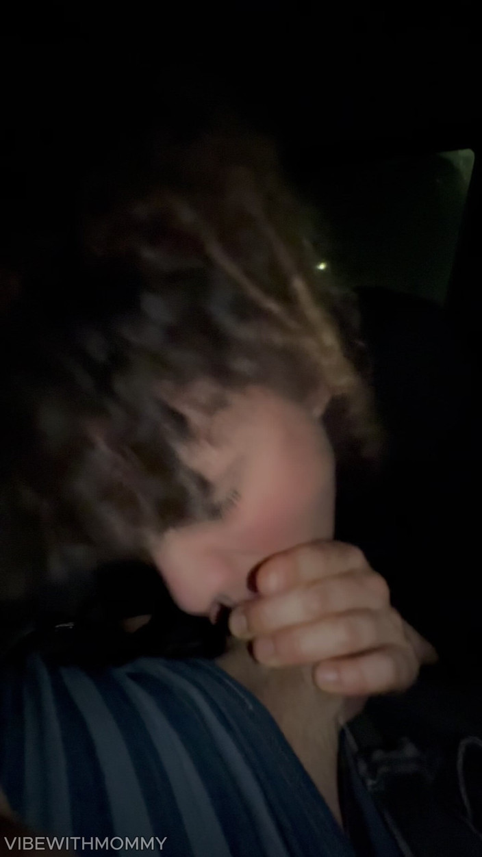VibeWithMommy: The Worst Porn You'll Ever See