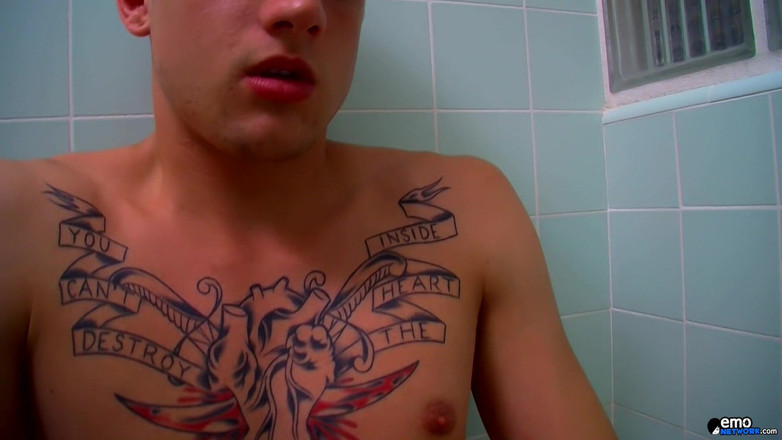 Homo Emo: クリスが友達にイケてる!