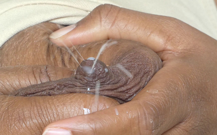 Kinky African MILF: Davidooos를 위해 - 파트 B