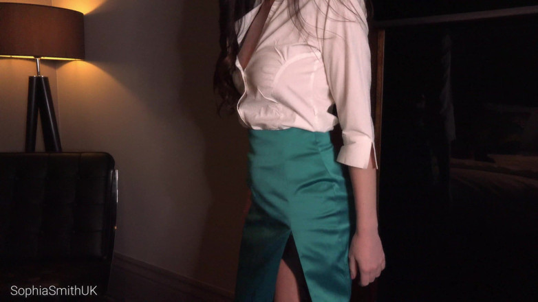 SophiaSmithUK: Secretary stretches