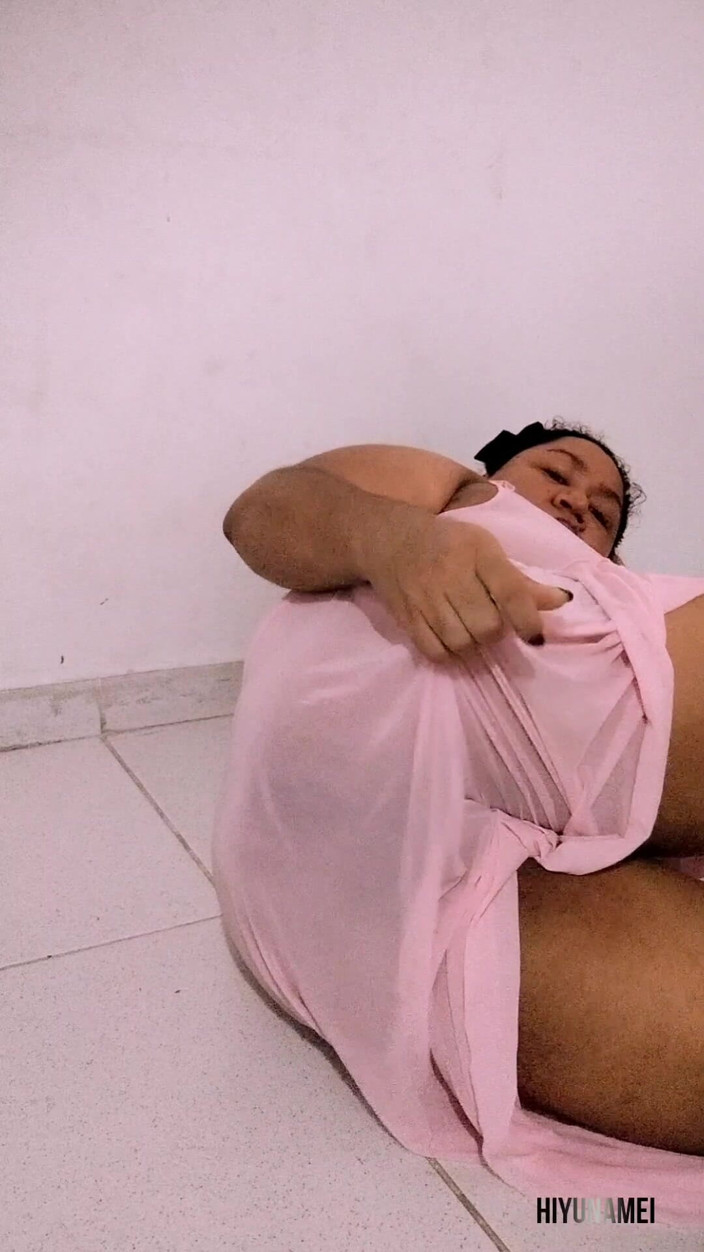 Hiyunamei-bbw: Kiss Me and Feel My Lips, Wet Just for You