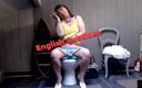 Lady Chloe: French Amateur - Eng Subtitles - I Never Wipe Myself After Peeing...