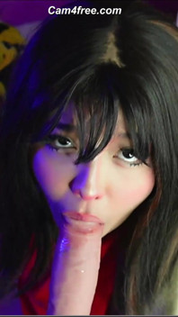 Cute Egirl Sucking Her New Toy