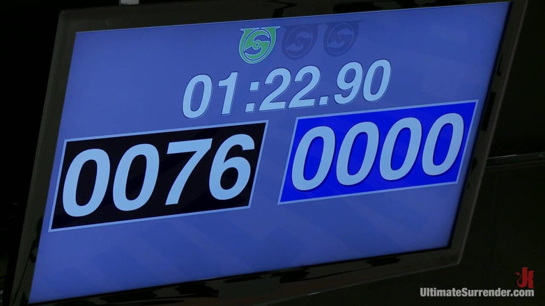 Ultimate surrender by Kink: Twee hete groentjes strijden voor hun 1e overwinning één zal winnen, één wordt...