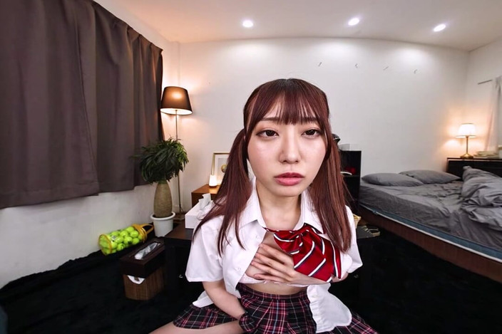 EAGLE-VR: Brud som är intresserad av att ha sex bara stirrar 2/2