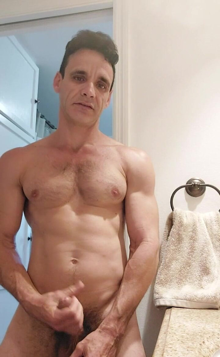 Eden Adonis: Grandi palle e bel pompino