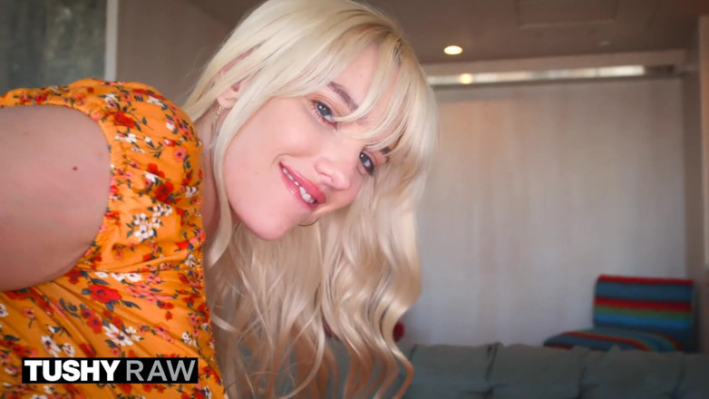 Tushyraw: Tushyraw Kenna James thích làm tình qua đường lỗ hậu mạnh...