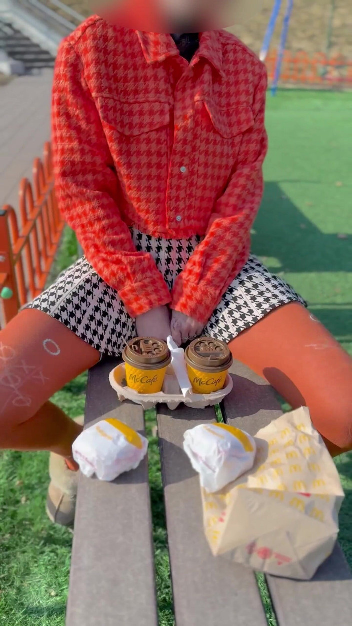 Sonya Pretty: Nacktes mädchen