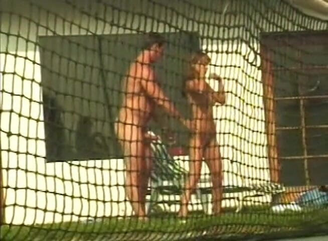 Public Lust: Симпатичную тинку вспахали и кончили на лицо на улице