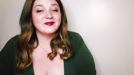 Fatfemmefrisky: La tua nuova fidanzata vuole provare l'anale