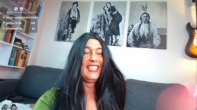 FoxyandTed: Creampie anale e schizzi in uniforme da poliziotto!