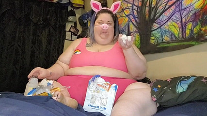 Kitty Delgato: Wielki gruby świnka nadziewanie i oinking