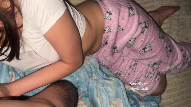 MeylinBoli: Video Lengkap Menginap Dengan Kakak Tiri Saya Berakhir Dengan Baik,...