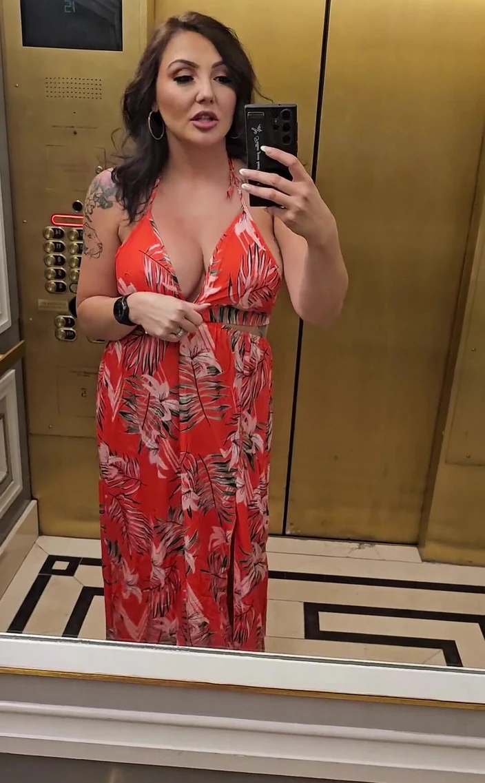 CoyWilder: Quick Elevator Ride Flashing