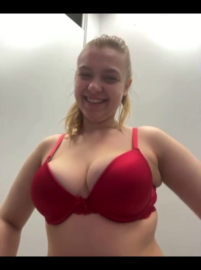 JuiceLussie: Big Dick Fuck Me