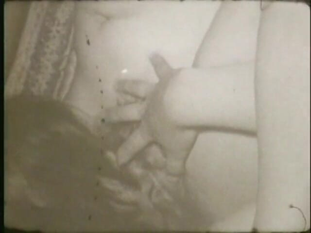 Vintage Usa: Threesome blowjob session for black dude