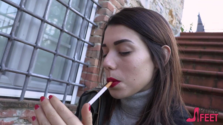Smokin Fetish: Outdoors smoking on the stairs with sweet Petra