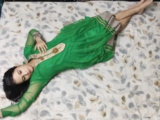 Your Preeti: Natürliche titten, schöne indische hausfrau ist mit erotischem hardcore-sex beschäftigt