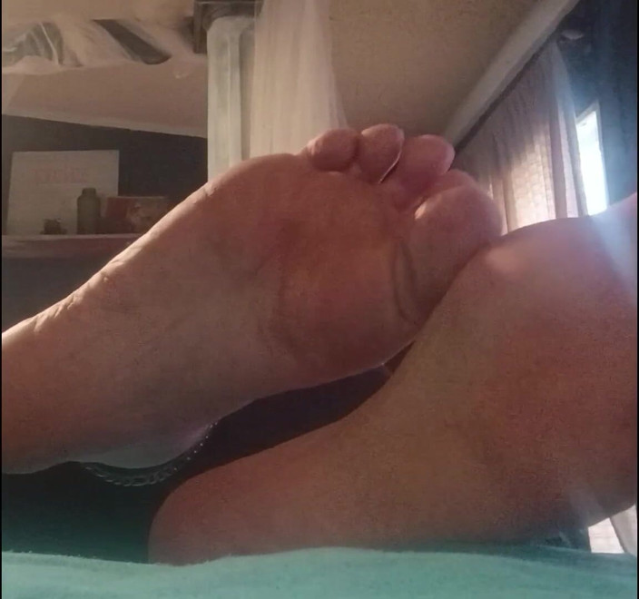 Longtoes45: フットトーク