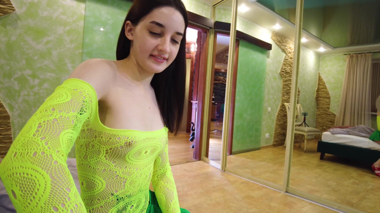 LoveHomePorn: Si jalang miang dikongkek pepek oleh lelaki gemuk tua