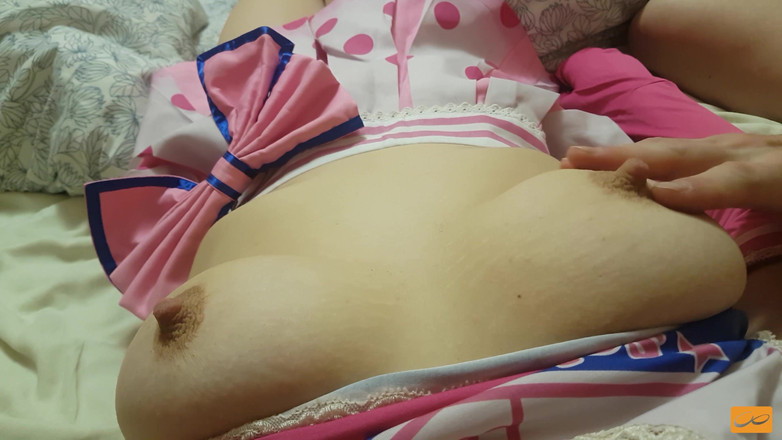 Unlimited Orgasm: Я пососала соски моей соседки-чирлидерши по комнате - оргазм Nico Yazawa