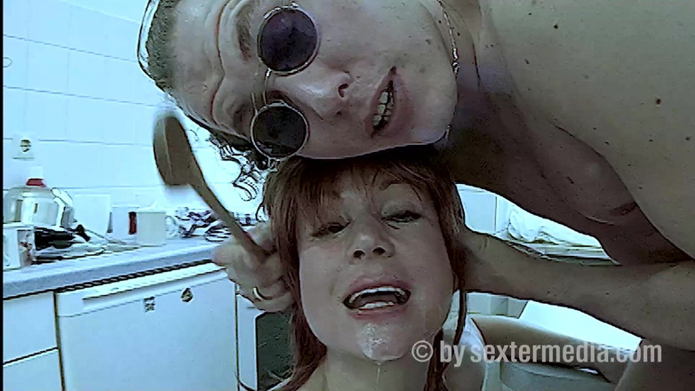 Sextermedia by Pete: 빨간 머리 섹스에 집착하는 젖탱이 밀프