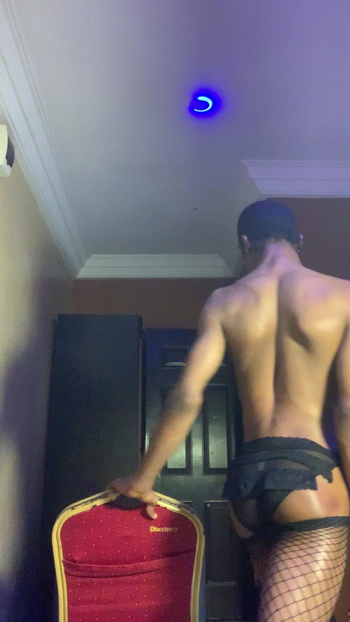 Baddestboyx: Танцює, як дитяча фея