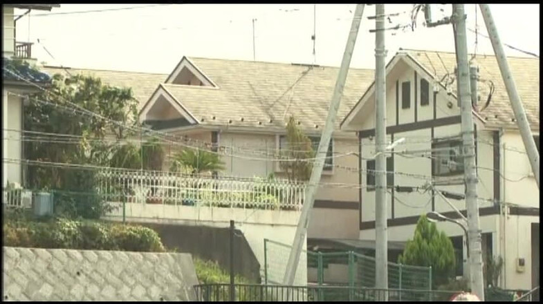 Raptor Inc: Segreto: rapporti familiari lesbici