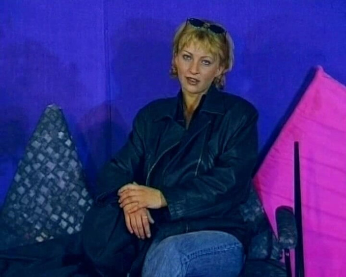 German Amateur Videos: Le sue ragazze tedesche prima sessione di modella di sempre