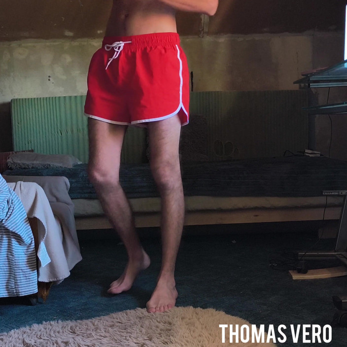 Vero Thomas: Seninle konuşuyorum, Hanjob Tüylü Sik.