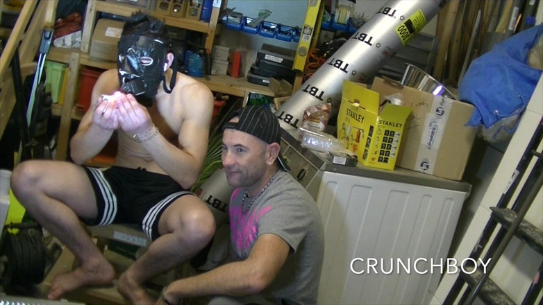 Only bareback sex party with friends: 2128 cowok bulgaria straight