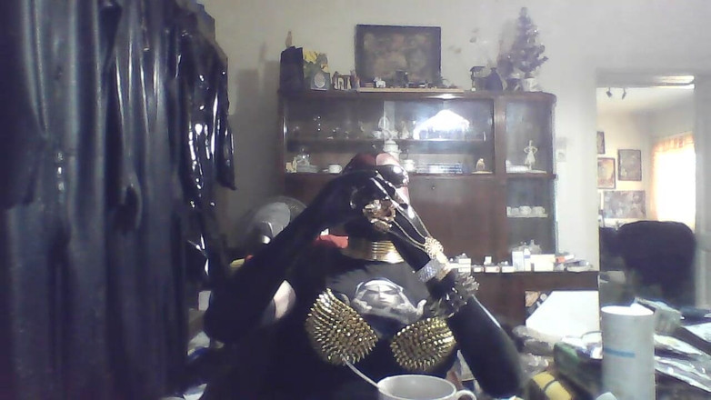 Latexsmoker: Latexové kouření 4