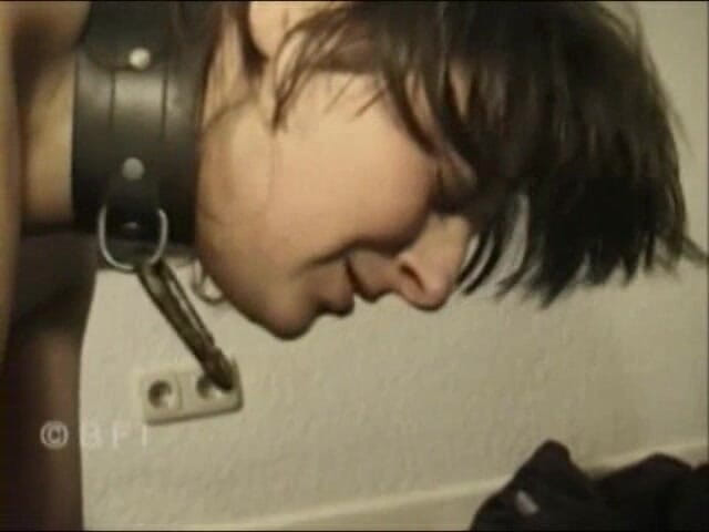 Slave Seks: Немецкая частная грудь и киска