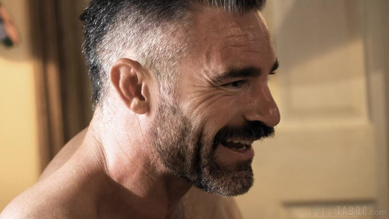 Pure Taboo: Pure Taboo, un mari bienveillant offre sa meilleure étudiante à la MILF...