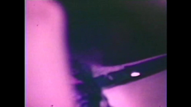 Vintage Megastore Full hd: Intensywny związek trójkąta