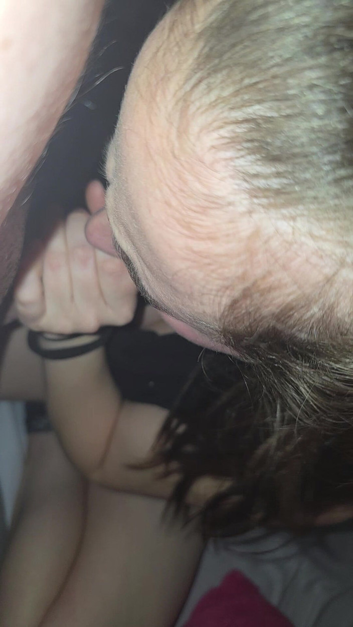 Mora_2000: Blasen Liebe Es Den Schwanz in Den Mund Zu Nehmen:)