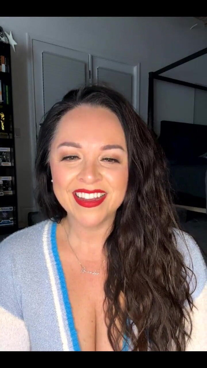 Amanda Thickk: Всем привет