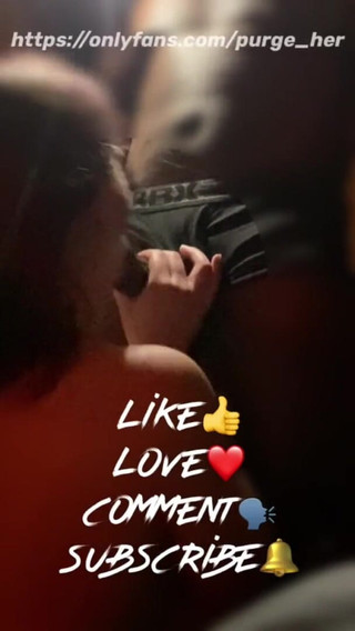 Purge_her: Зрадлива дружина з блідою дупою зробила мені мінет, поки її чоловік на роботі