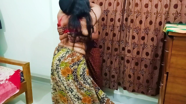 Morjenabb: Evin içinde duran Bangladeşli bir kızı siktim