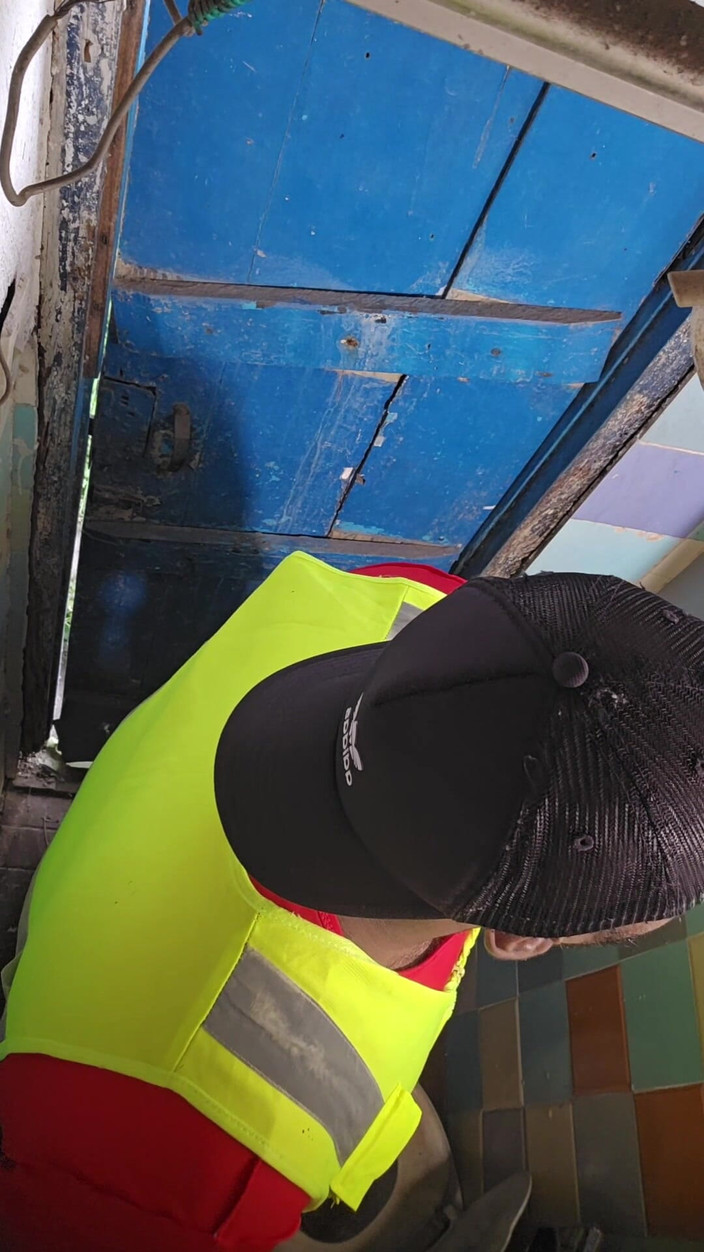 TheBlacKHunterr: Koupelna firmy Dois Peões Pegando