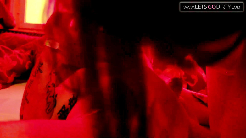 VintageXMovies: 温泉は女の子が吸い、乗ってハードディックから精液を吸う