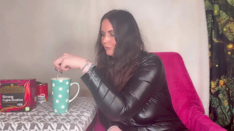 MissFFW: ミス・フウズ パーフェクト・カップ・オブ・ティー