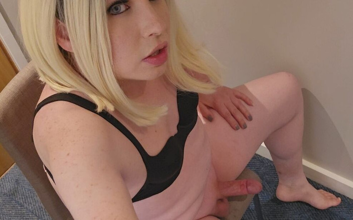 Ana Keel: La polla dura como una roca y la cara bonita